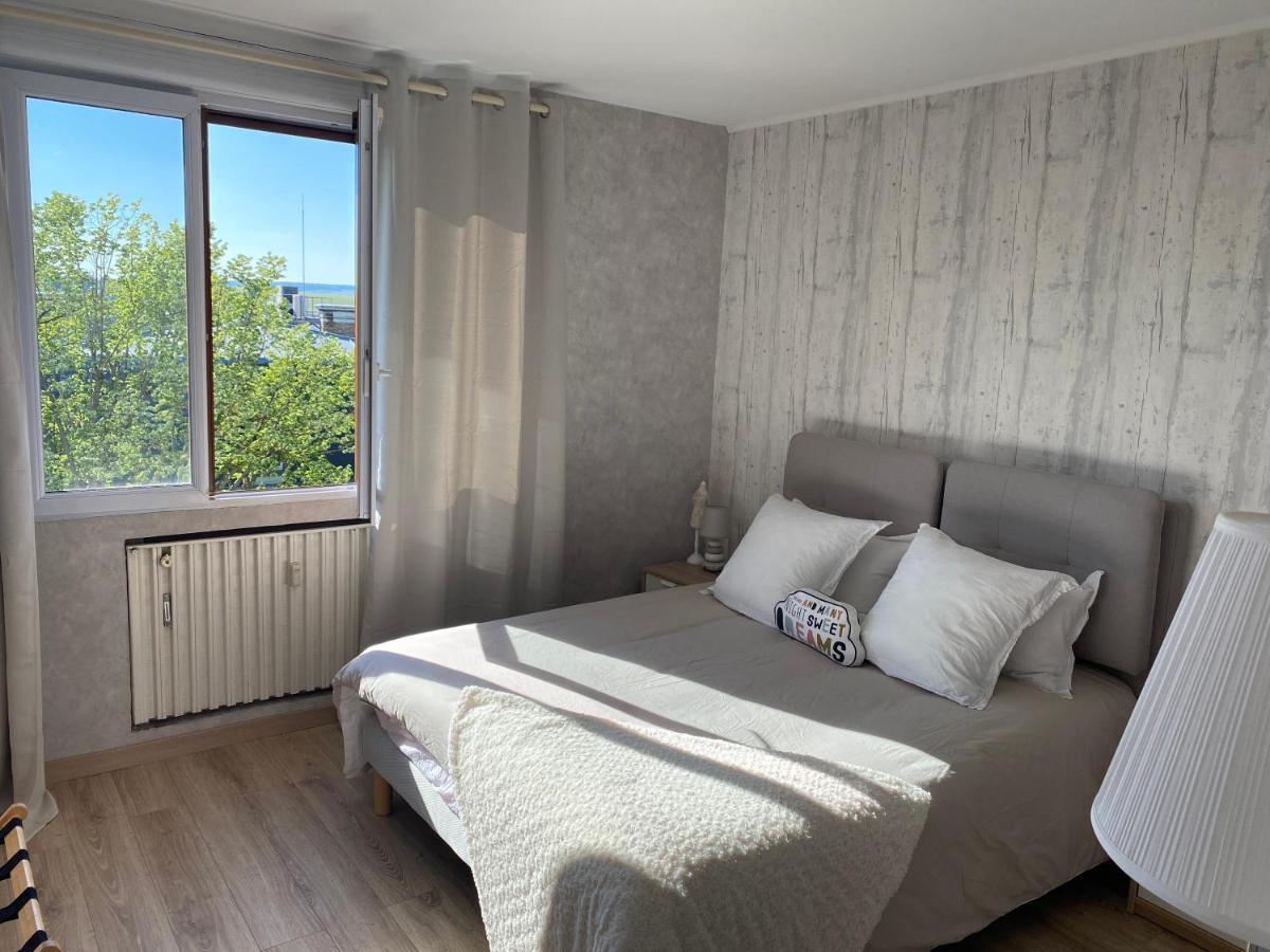 Avenue De Champagne Epernay Private Parking Apartment Exterior foto