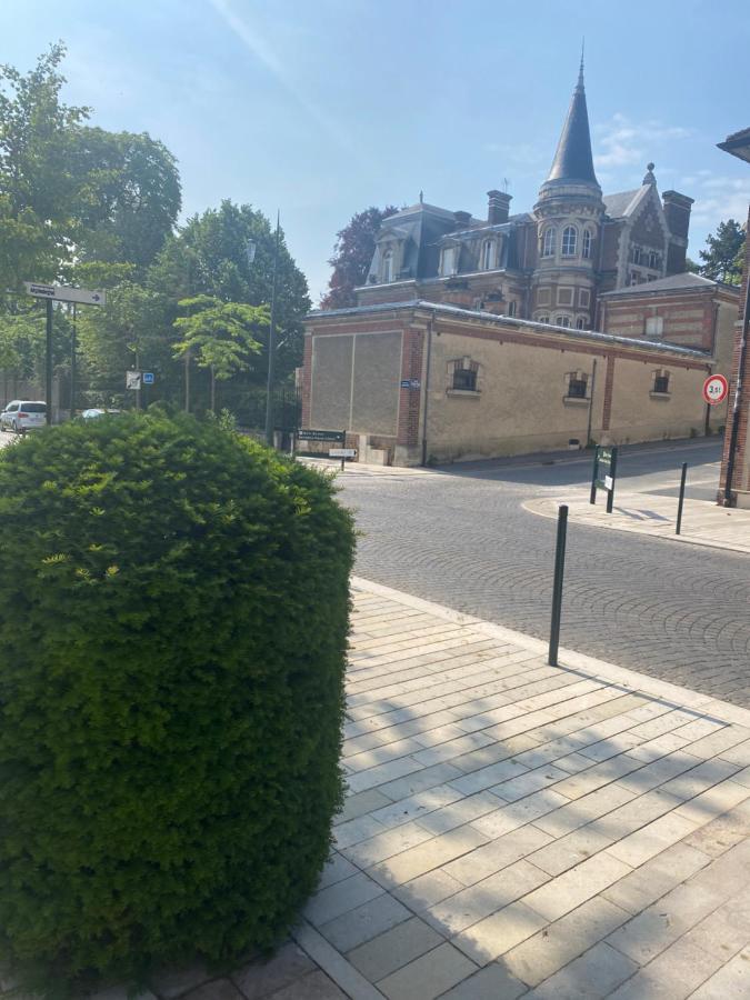 Avenue De Champagne Epernay Private Parking Apartment Exterior foto